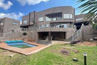 House For Rent in Ridgeway, Johannesburg